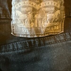 Levi's Men's Dark Gray Relaxed Jeans